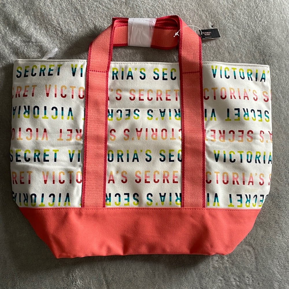 Victoria’s Secret tote bag NWT